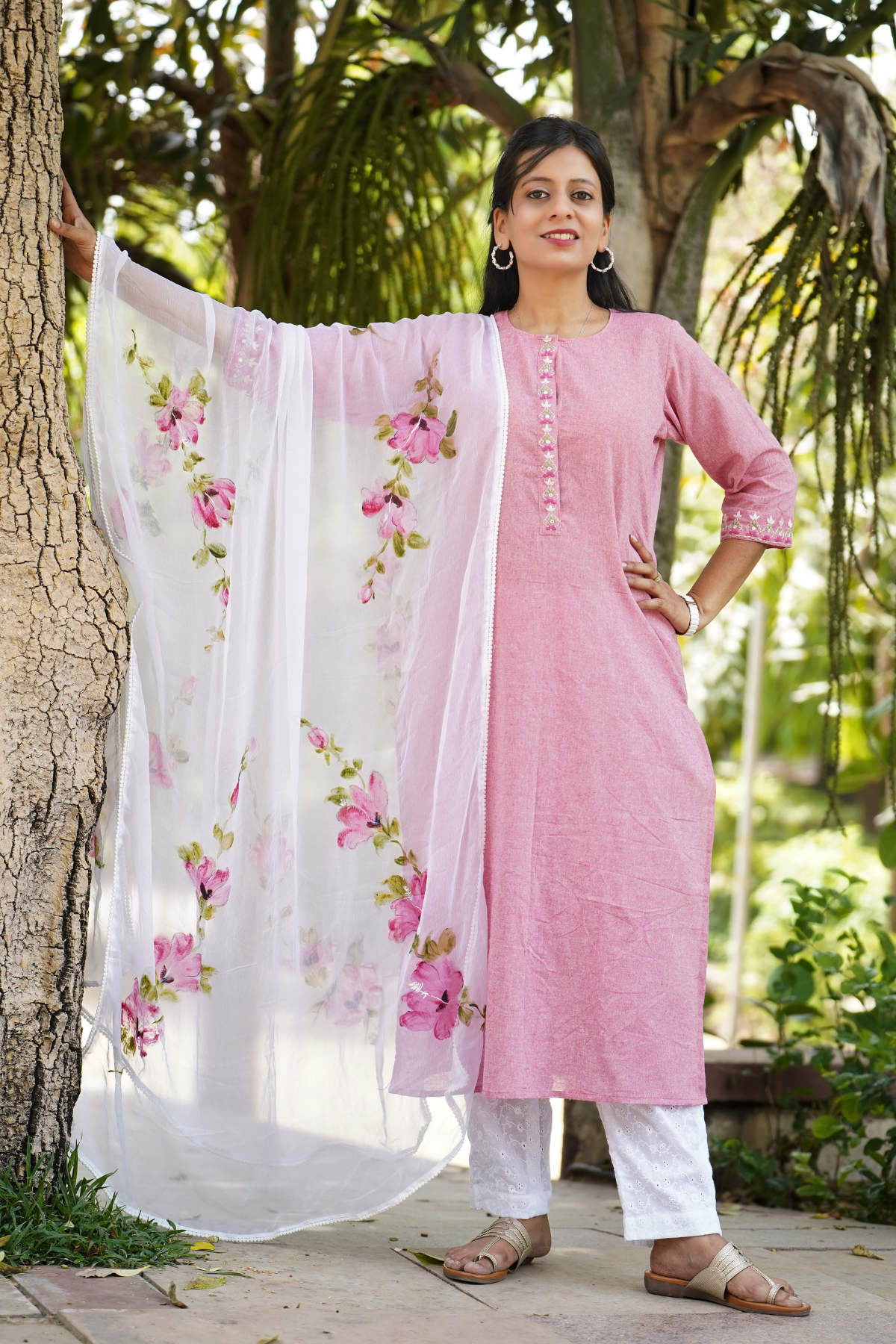 Floral Embroidered Straight Kurta with Pants & Dupatta - Coral Pink – FASHOR